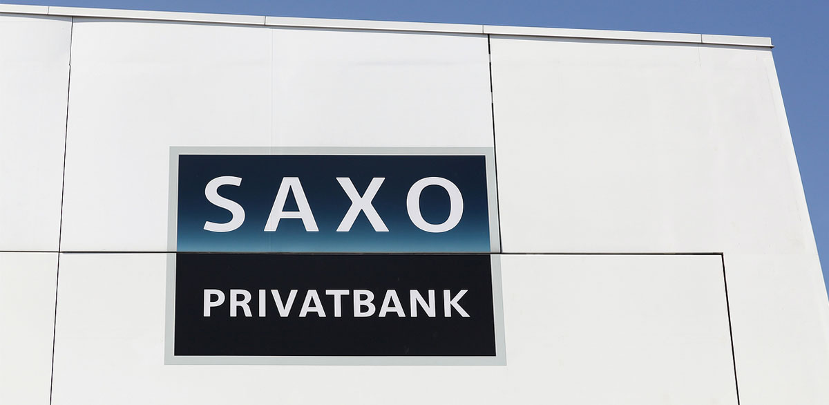 saxo bank sign